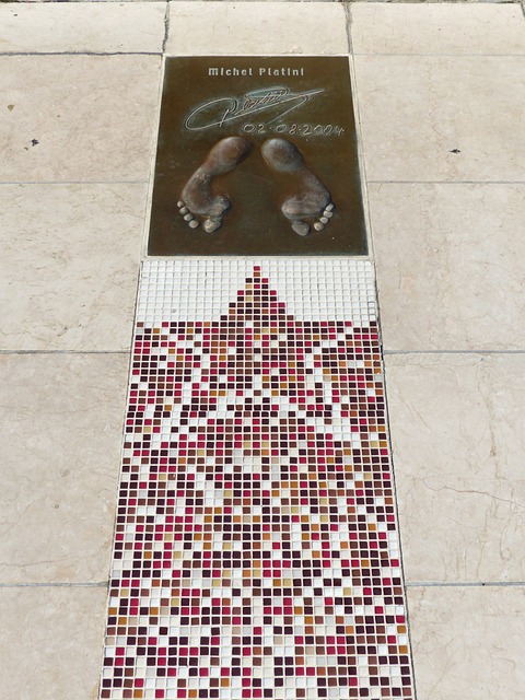 亚洲场地脚 亚洲场地脚